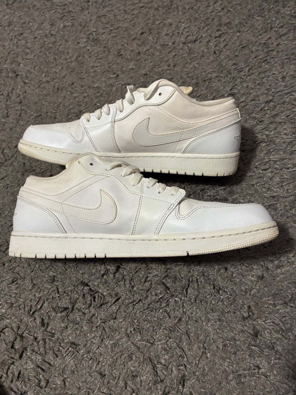 Jordan 1 low white - Picture 2 of 8